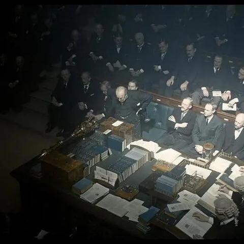绥靖政策的象征，英国首相张伯伦的历史评价与现实启示