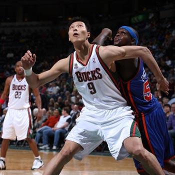 易建联NBA最强一战,29分之夜,中国德比的巅峰时刻 易建联NBA最强一战,29分之夜,中国德比的巅峰时刻